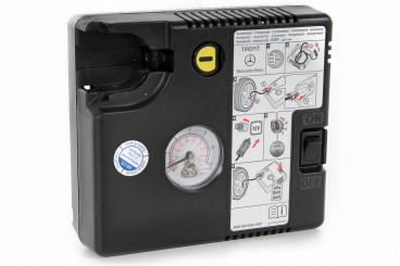Attrezzo compressore gonfiaggio pneumatici 