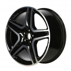 Cerchio in alluminio AMG a 5 razze 