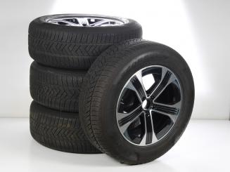 Set di ruote invernali da 19 pollici con pneumatici Pirelli per Classe GLE&GLE-Coupé&Classe GLS 167, Mercedes-Benz originale
