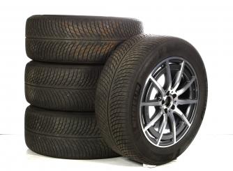 Ruote complete set AMG da 20 pollici in alluminio MICHELIN G 