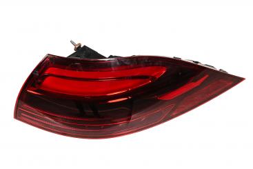 Luce posteriore destra 