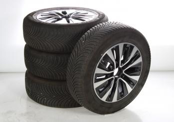 Ruote complete set da 16 pollici in alluminio MICHELIN Class 