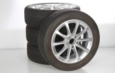 Set di ruote invernali in lega da 17 pollici con pneumatici Hankook per CLA 118, CLA ShootingBrake X118 e altri, Mercedes-Benz originale