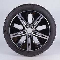 Wheel Package invernali in lega da 18 pollici con pneumatici Bridgestone per Classe B 247, CLA 118 e altri, Mercedes-Benz originale