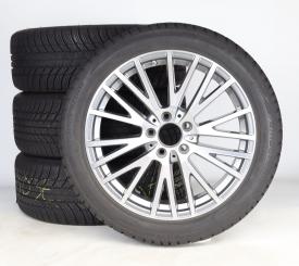 Set di ruote invernali in lega da 18 pollici con pneumatici Bridgestone per CLA ShootingBrake X118, Classe A 177 e altri, Mercedes-Benz originale