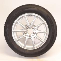 Wheel Package invernali in lega da 16 pollici con pneumatici Hankook per Classe A 177, CLA 118 e altri, Mercedes-Benz originale