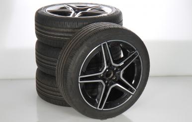 Set di ruote estive in lega da 18 pollici con pneumatici Continental per Classe A 177, CLA ShootingBrake X118 e altri, Mercedes-AMG originale