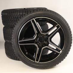 Set di ruote invernali in lega da 18 pollici con pneumatici Pirelli per CLA 118, Classe A 177 e altri, Mercedes-AMG originale