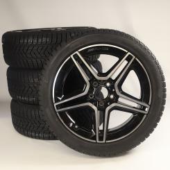 Set di ruote invernali in lega da 18 pollici con pneumatici Pirelli per CLA 118, Classe A 177 e altri, Mercedes-AMG originale