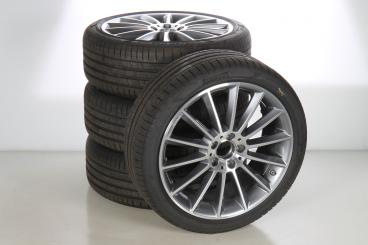 Set di ruote estive in lega da 19 pollici con pneumatici Pirelli per Classe A 177, CLA 118 e altri, Mercedes-AMG originale
