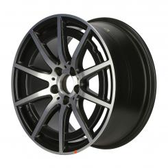 Cerchio in alluminio AMG a 10 razze