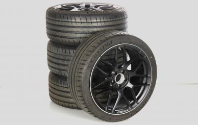 Ruote complete set AMG da 19 pollici in alluminio MICHELIN C 