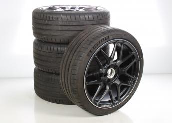 Ruote complete set AMG da 19 pollici in alluminio MICHELIN C 