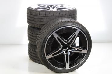 Ruote complete set AMG 19 pollici alluminio PIRELLI Classe A 