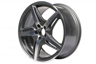 Cerchio in alluminio AMG a 5 razze
