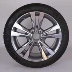 Wheel Package invernali in lega da 18 pollici con pneumatici Michelin per Classe C 205, Mercedes-Benz originale
