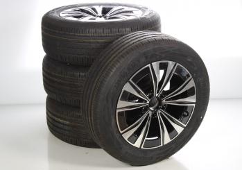 Ruote complete set da 17 pollici alluminio CONTINENTAL Class 