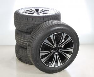 Ruote complete set da 17 pollici in alluminio GOODYEAR classe C 206 