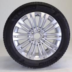 Wheel Package invernali in lega da 17 pollici con pneumatici Michelin per Classe C 206, Mercedes-Benz originale