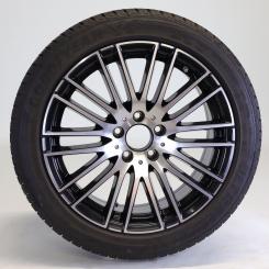 Wheel Package invernali in lega da 18 pollici con pneumatici Goodyear per Classe C 206, Mercedes-Benz originale