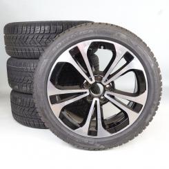 Set di ruote invernali in lega da 18 pollici con pneumatici Pirelli per Classe C 206, Mercedes-Benz originale