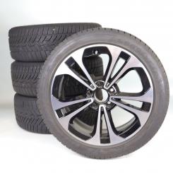 Set di ruote invernali in lega da 18 pollici con pneumatici Goodyear per Classe C 206, Mercedes-Benz originale