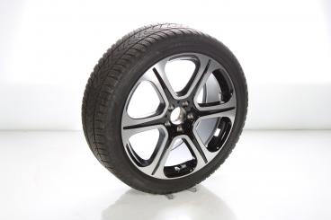 Wheel Package invernali in lega da 19 pollici con pneumatici Pirelli per Classe E-Coupé 238, Classe E 213, Mercedes-Benz originale