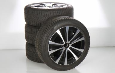 Set di ruote invernali da 18 pollici con pneumatici Pirelli per Classe E 213, Mercedes-Benz originale