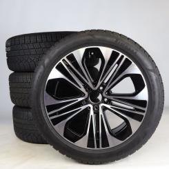Set di ruote invernali in lega da 19 pollici con pneumatici Pirelli per Classe E 214, Mercedes-Benz originale