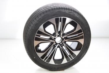 Wheel Package invernali in lega da 19 pollici con pneumatici Pirelli per Classe E 214, Mercedes-Benz originale