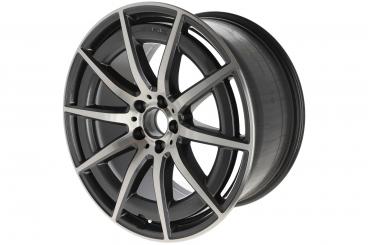 Cerchio in alluminio AMG a 10 razze 