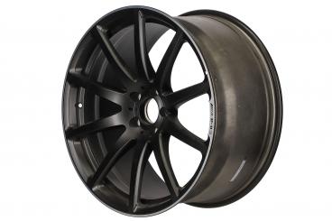 Cerchio in alluminio AMG con design a 10 razze 