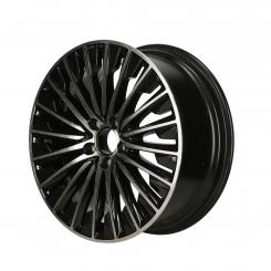 Cerchio in alluminio AMG a razze 