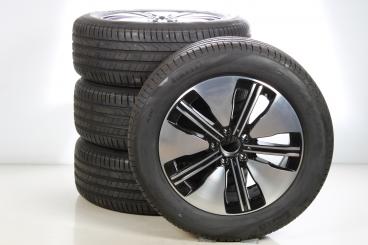 Ruote complete set 18 pollici alluminio Pirelli Classe EQA H 