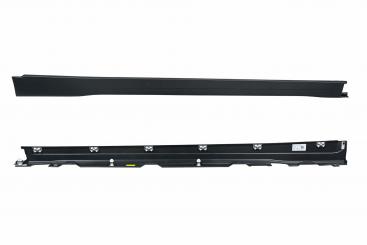 Rivestimento sottoporta lato destro 