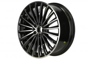 Cerchio in alluminio AMG a razze 