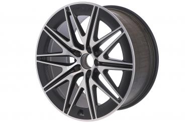 Cerchio in alluminio AMG a 10 razze 
