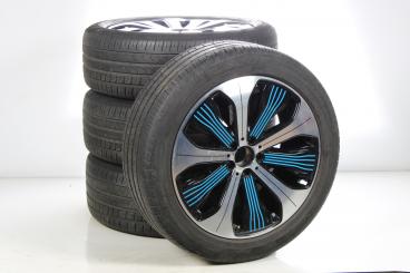 Ruote complete set da 20 pollici alluminio PIRELLI Classe EQ 