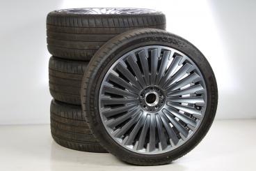 Set di ruote estive in lega da 22 pollici con pneumatici Michelin per EQE SUV 294, Mercedes-AMG originale