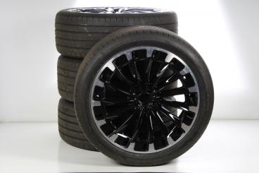 Set di ruote estive in lega da 22 pollici con pneumatici Goodyear per EQS SUV 296, Mercedes-AMG originale