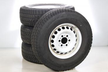 Set di ruote invernali in acciaio da 16 pollici con pneumatici Continental per Sprinter VS30 Hinterradantrieb 907, Mercedes-Benz originale