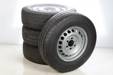 Set di ruote estive in acciaio da 16 pollici con pneumatici Continental per Sprinter VS30 Hinterradantrieb 907, Mercedes-Benz originale