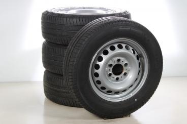 Ruote complete set da 16 pollici in acciaio MICHELIN Sprinte 
