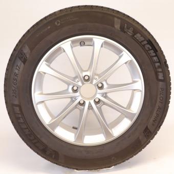 Wheel Package invernali in lega da 17 pollici con pneumatici Michelin per Classe GLA H247, Classe GLB X247, Mercedes-Benz originale