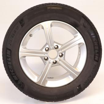 Wheel Package invernali in lega da 17 pollici con pneumatici Michelin per Classe GLA H247, Classe GLB X247, Mercedes-Benz originale