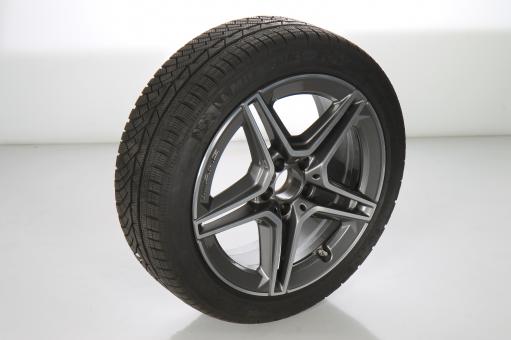 Ruota completa in alluminio MICHELIN/PilotPA4 AMG a 5 doppie 
