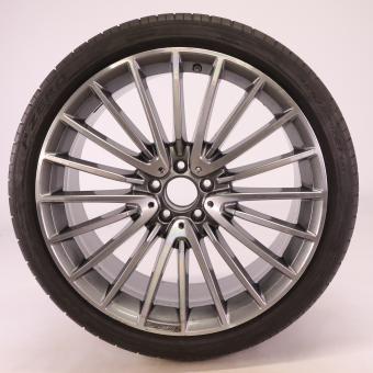 Ruota completa in alluminio PIR/PZ cerchio a razze AMG 