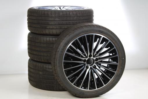Set di ruote estive in lega da 19 pollici con pneumatici Goodyear per CLE 236, Mercedes-AMG originale